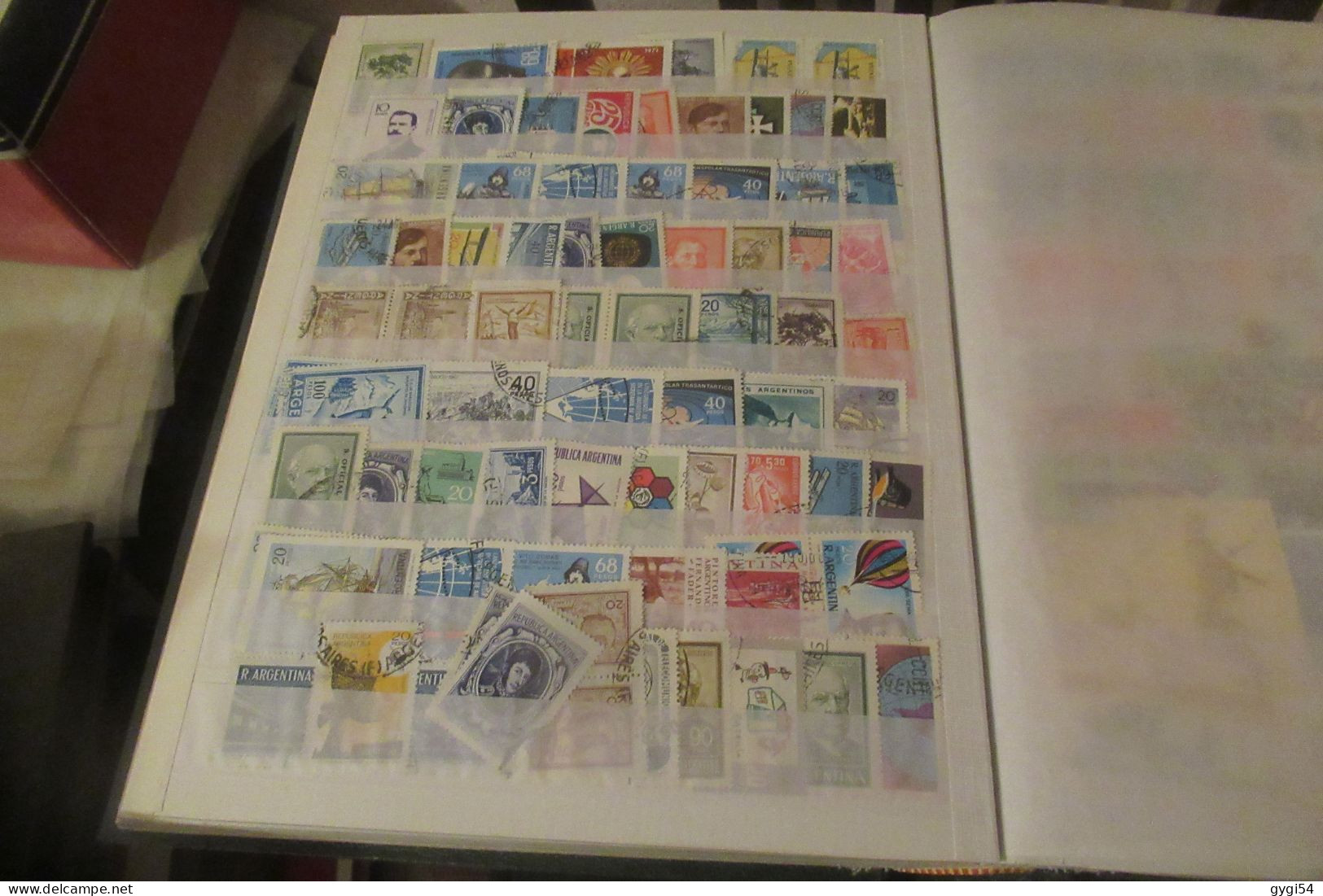 MONDIAL COLLECTION 5000 TIMBRES  O, n* MLH et MNH