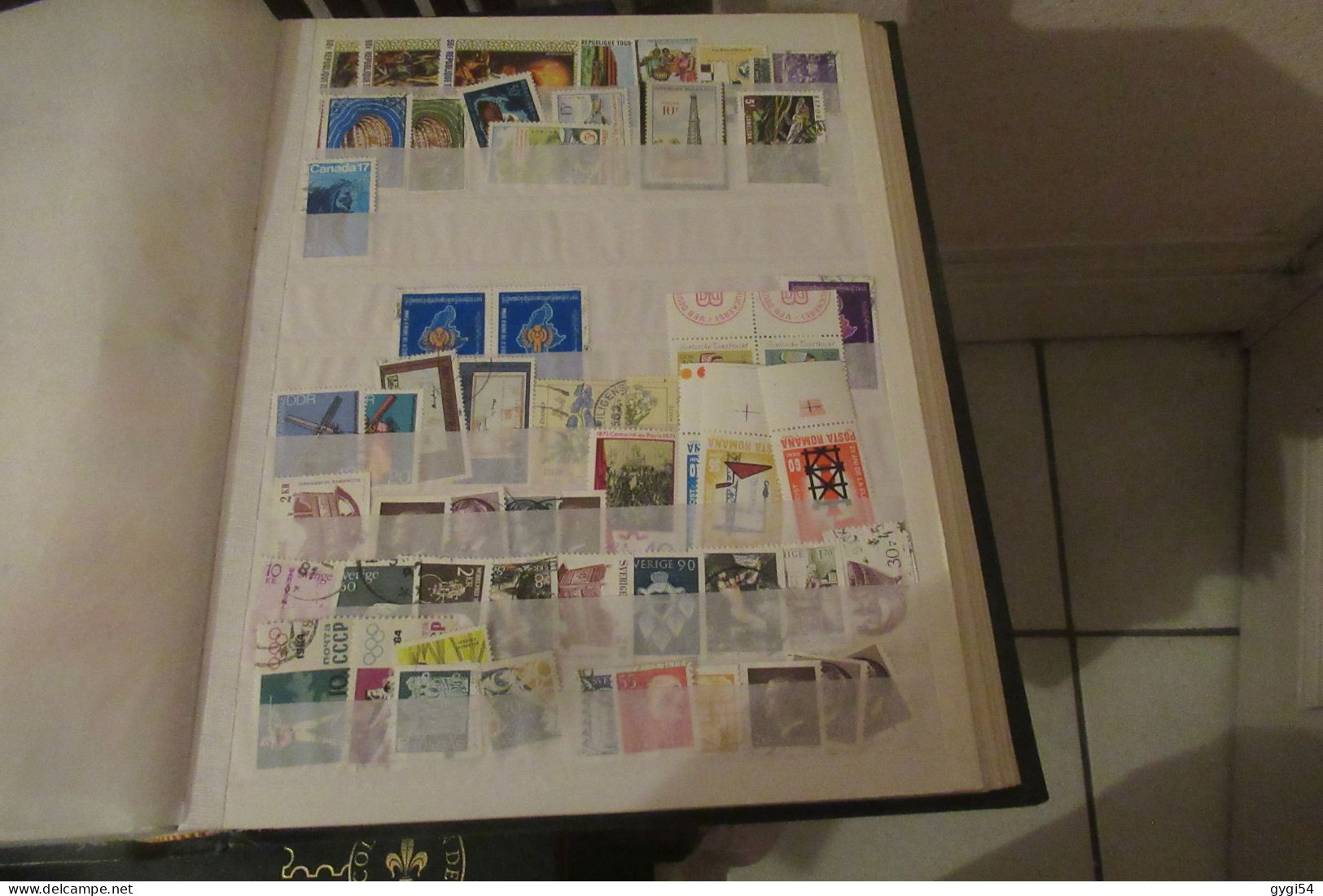 MONDIAL COLLECTION 5000 TIMBRES  O, n* MLH et MNH