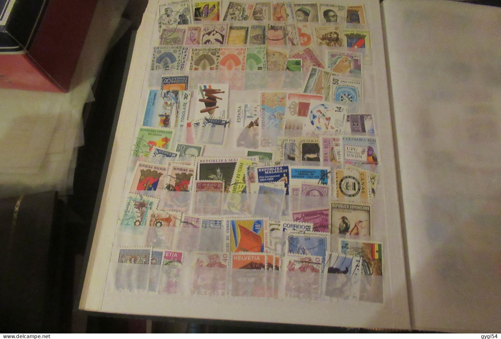 MONDIAL COLLECTION 5000 TIMBRES  O, n* MLH et MNH