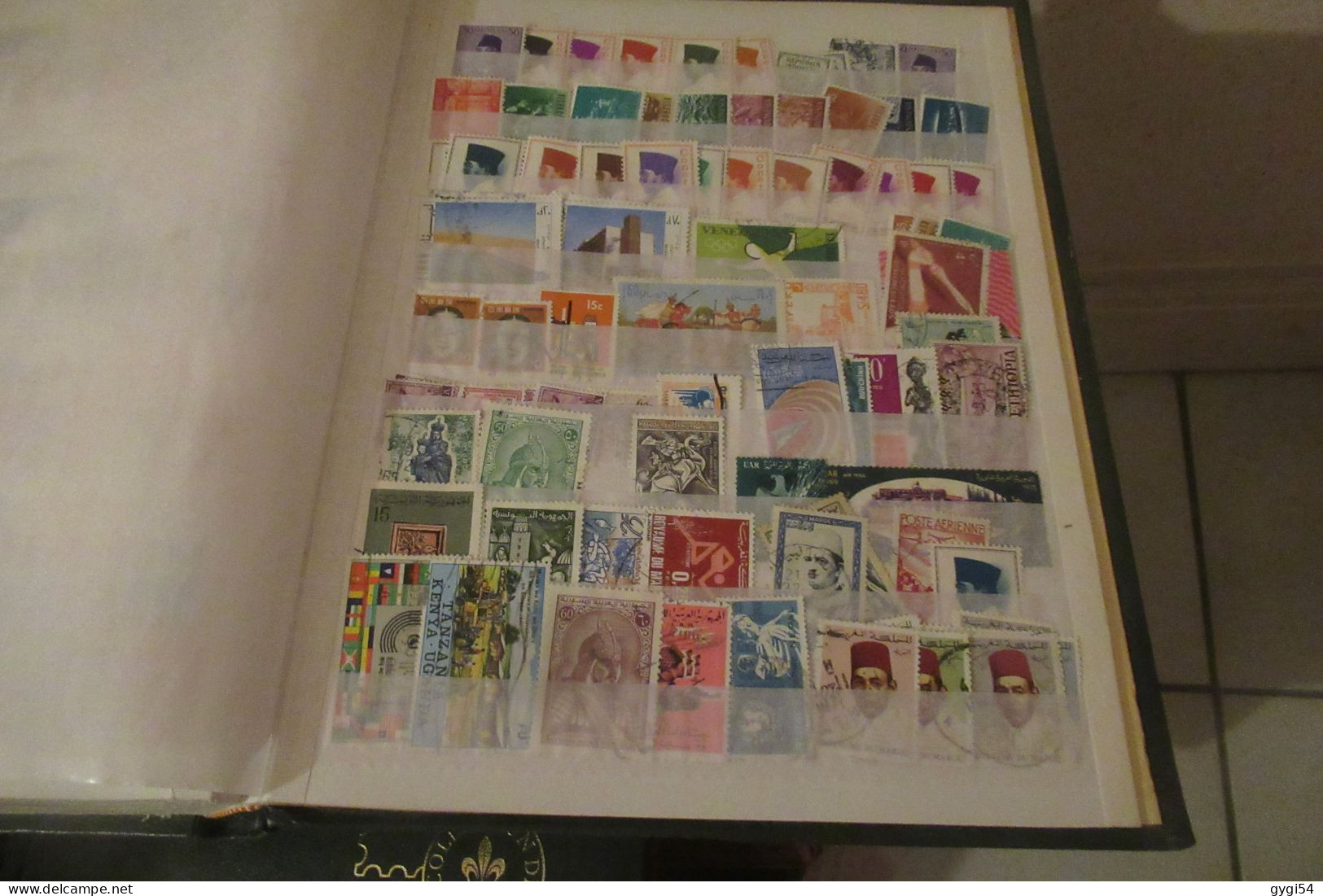 MONDIAL COLLECTION 5000 TIMBRES  O, n* MLH et MNH