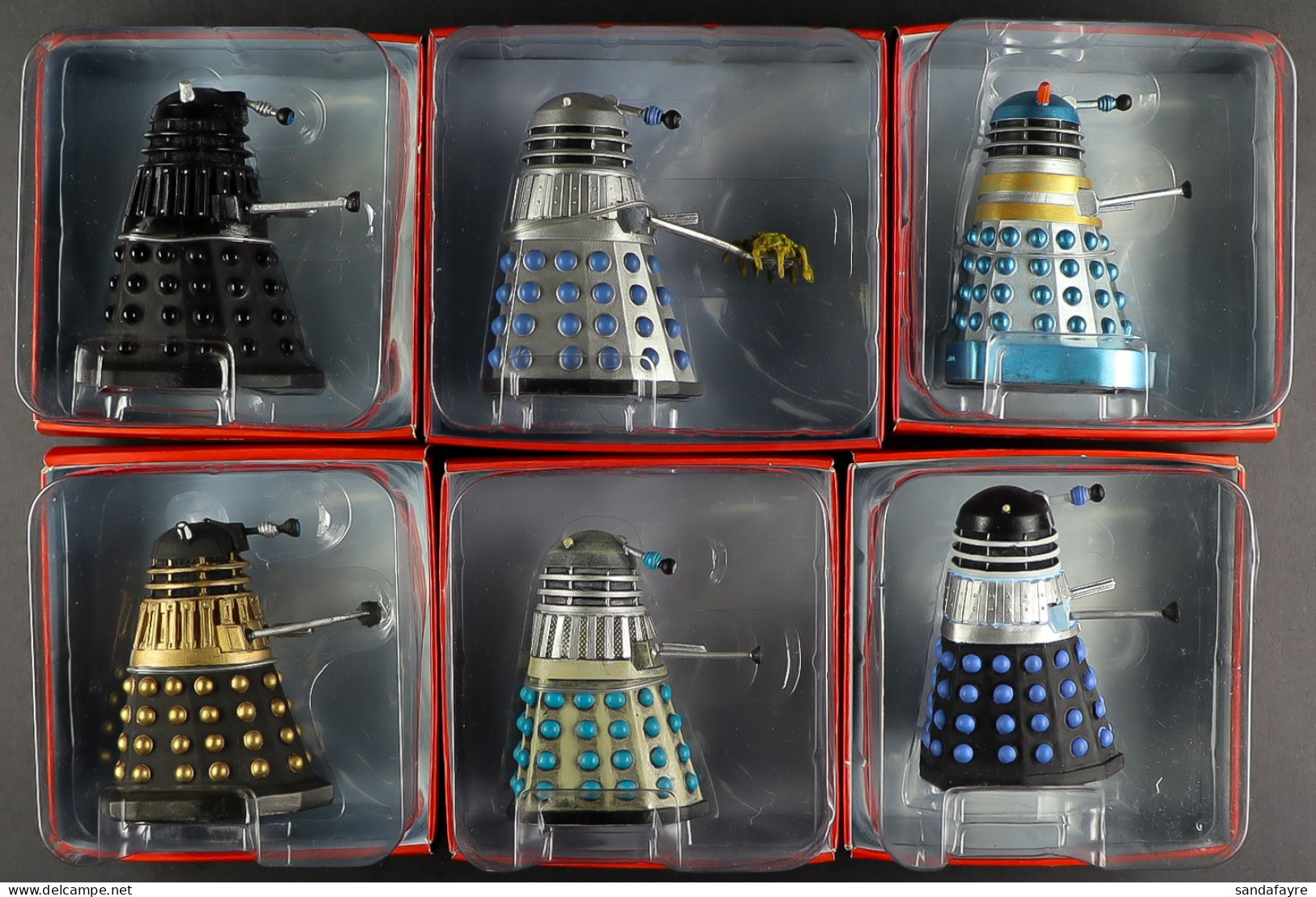 DR WHO - EAGLEMOSS COLLECTORS' MODELS. Comprising Of The Tardis (Special 1), Slitheen (Special 2), Giant Robot (Special  - Other & Unclassified