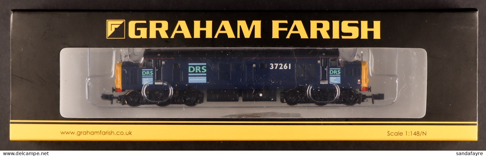 N GAUGE GRAHAM FARISH LOCOMOTIVE 371-471 Class 37/0 37261 DRS. Working, Boxed And Stated To Be Unused. - Autres & Non Classés