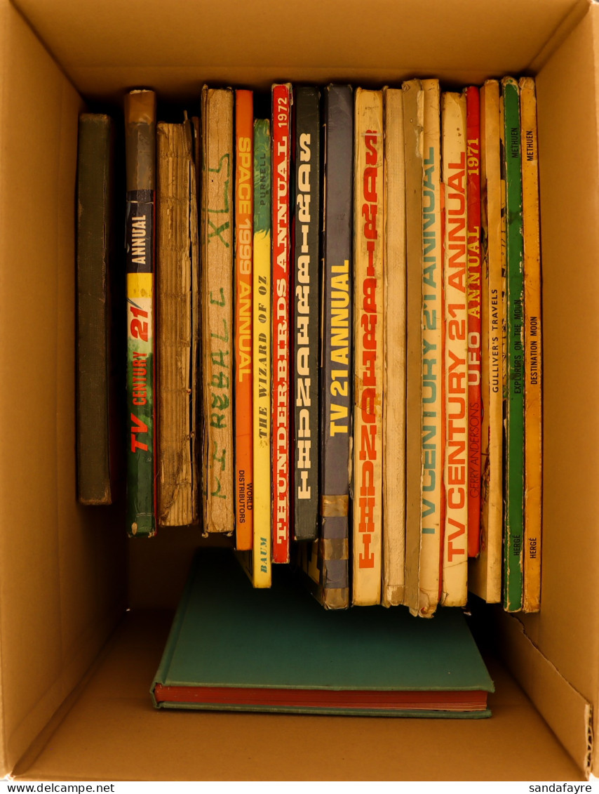 VINTAGE ANNUALS And Other Books. Includes 'TV Fun' 1958, 'Roy Rogers Cowboy Annual' (undated C.Â 1950s) 'Thunderbirds' 1 - Other & Unclassified