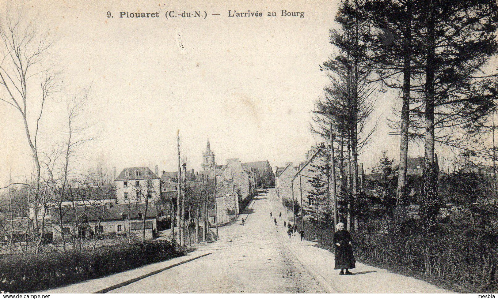 CPA -  PLOUARET  (22)  L' Arrivée Au  Bourg - Plouaret