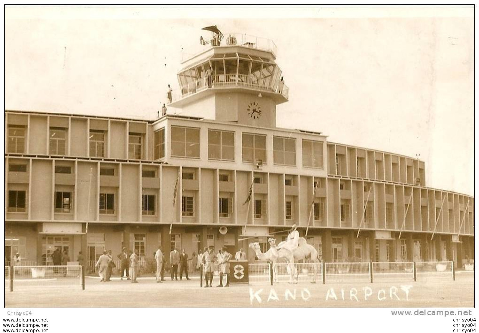 18Pt*    NIGERIA KANO AIRPORT CARTE PHOTO - Nigeria