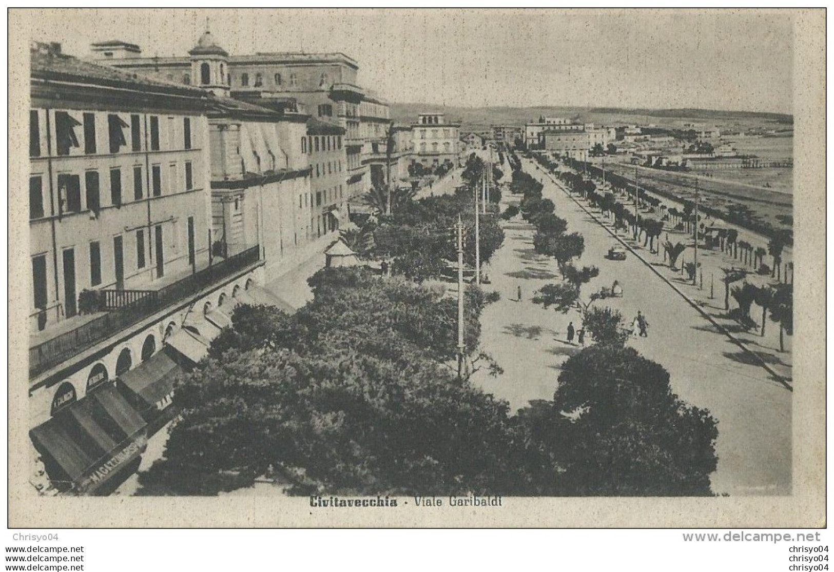 44Sm   Italie Civitavecchia Viale Garibaldi - Civitavecchia