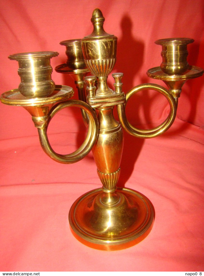 Paire De Candélabres En Bronze à 3 Bougeoirs - Chandeliers, Candélabres & Bougeoirs