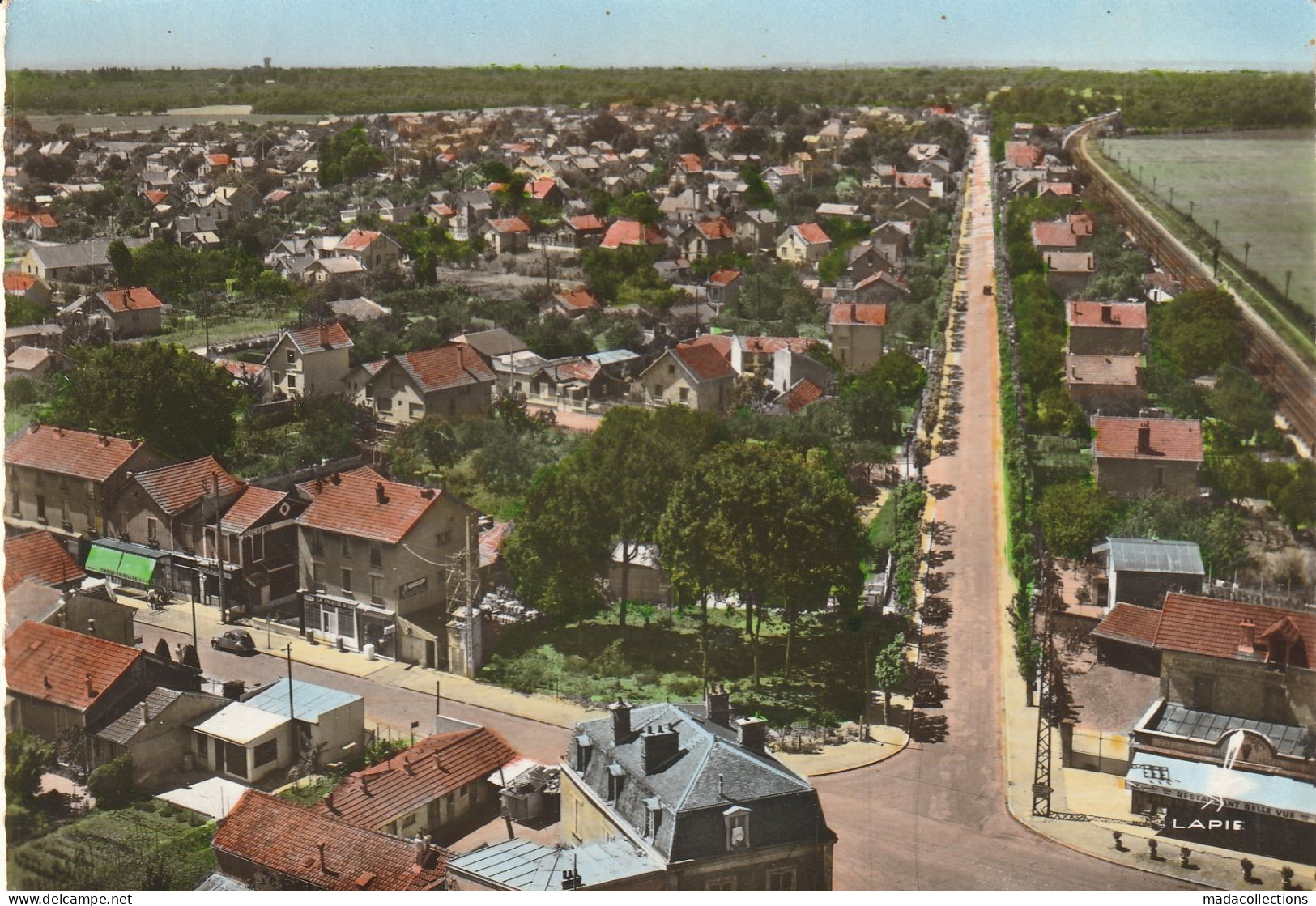 Pontault Combault (77 - Seine Et Marne) En Avion Au Dessus De : Avenue Du Duc De Dantzig Et Avenue De La République - Pontault Combault