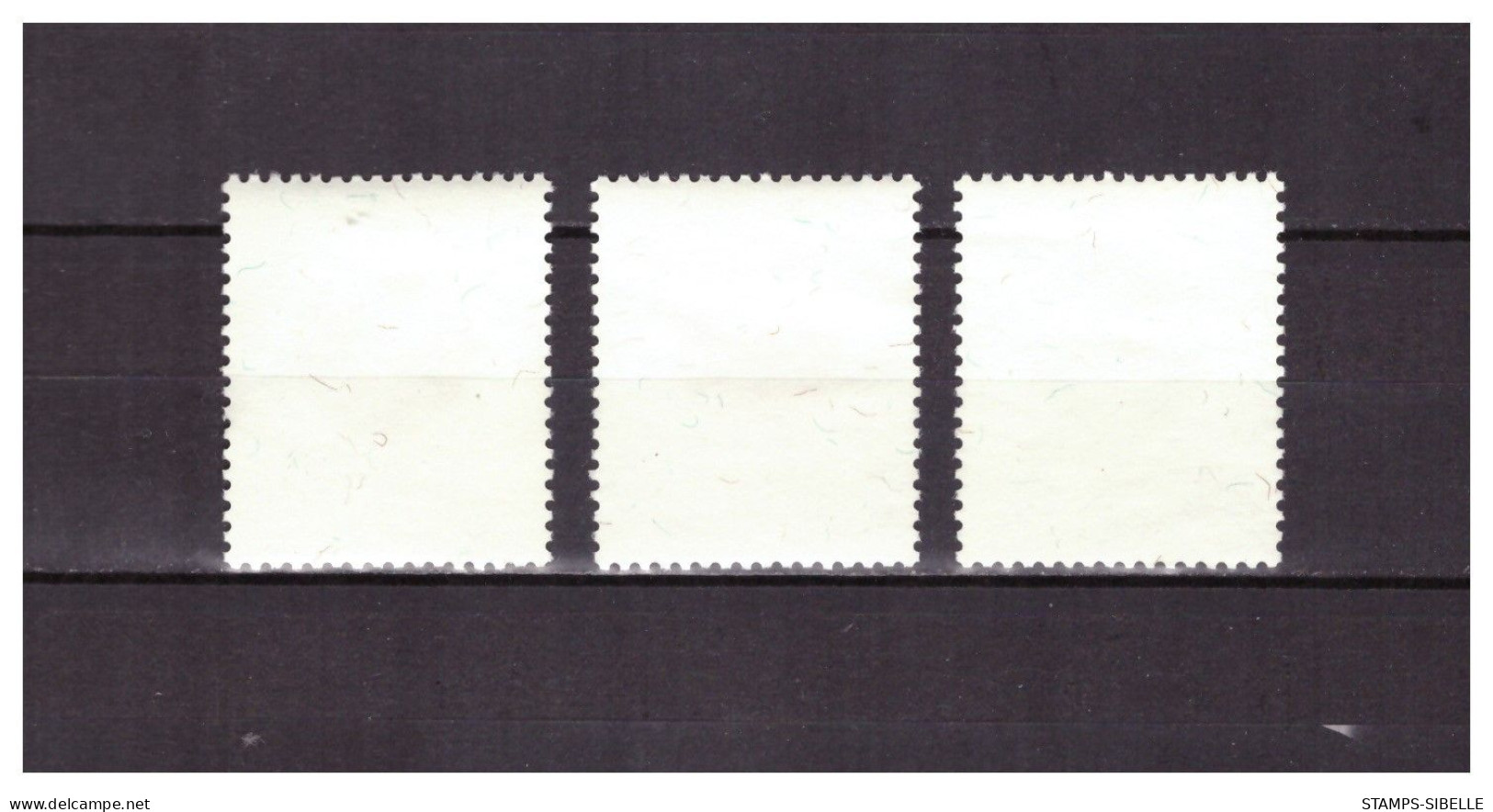 LIECHTENSTEIN   . N °  462 /  464 .  SERIE   ARMOIRIES      OBLITEREE    .  SUPERBE . - Used Stamps