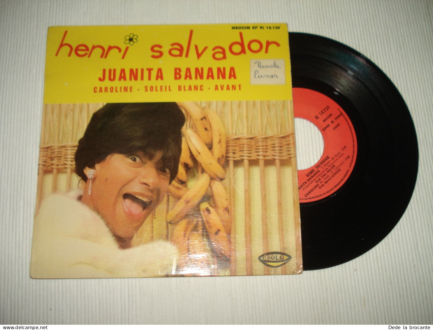 B13 / Henri Salvador – Juanita Banana  - EP  – Ri 18.739 - Fr 1966  EX/EX - Speciale Formaten