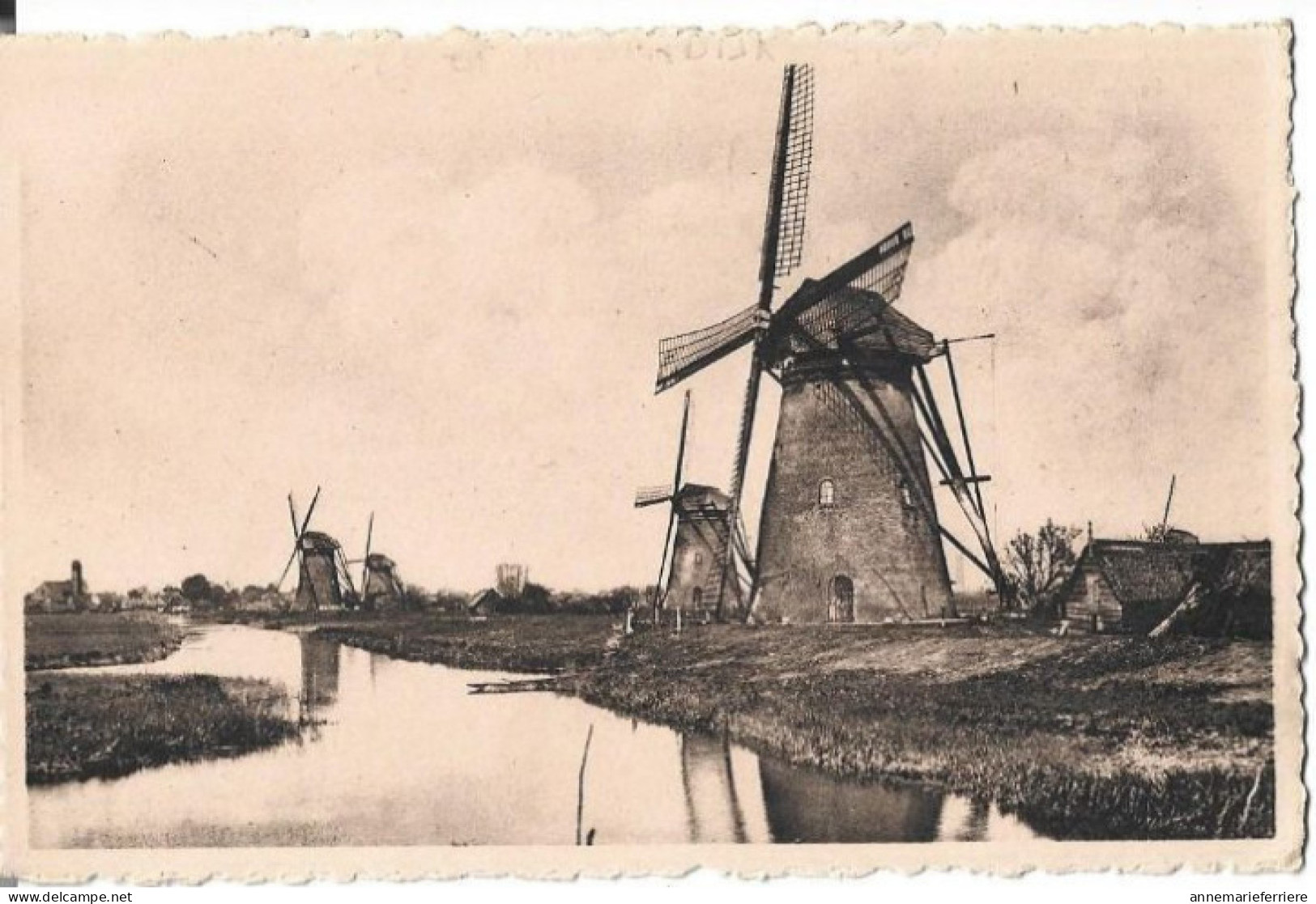 Kinderdijk Watermolens ( Moulin ) - Kinderdijk