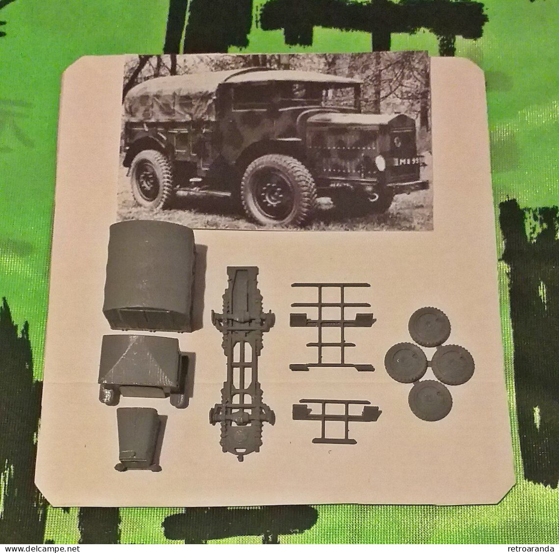 Kit Maqueta Para Montar Y Pintar - Vehículo Militar - Latil Tar H2 1940. - Véhicules Militaires