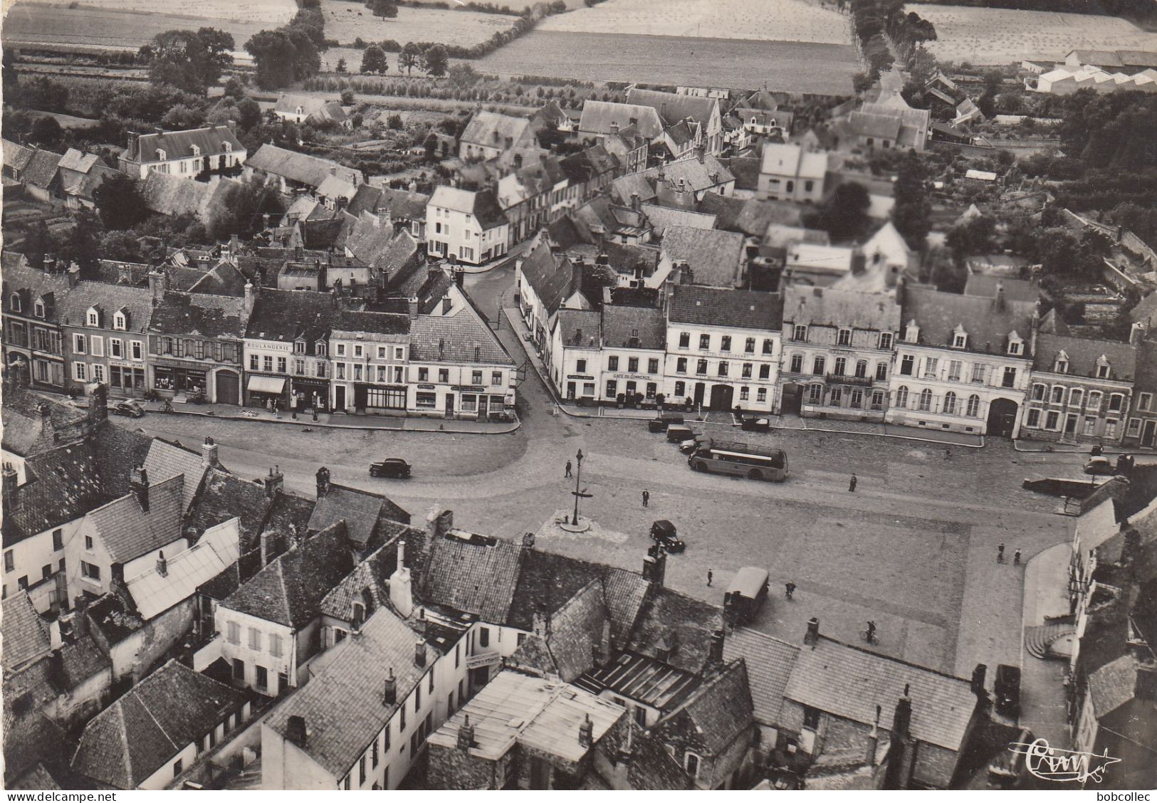 SAMER (Pas-de-Calais): Vue Aérienne - La Grand'Place - Samer