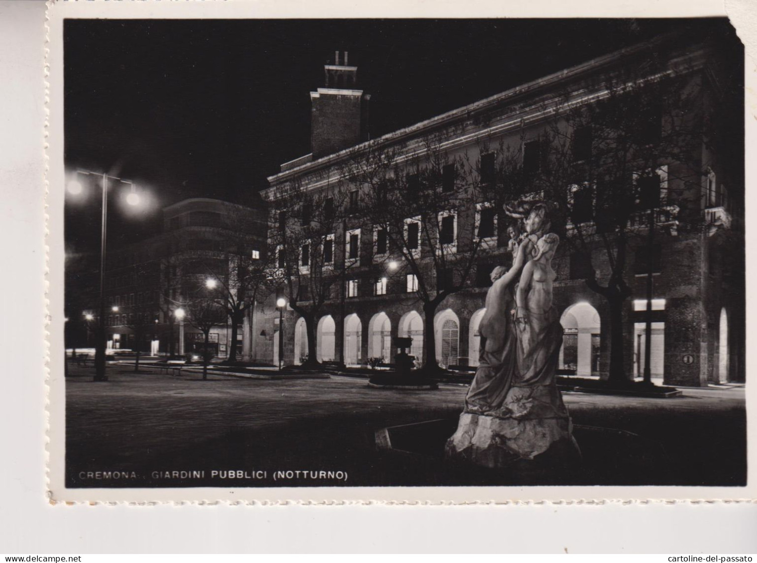 CREMONA  GIARDINI PUBBLICI  NOTTURNO  NO VG - Cremona