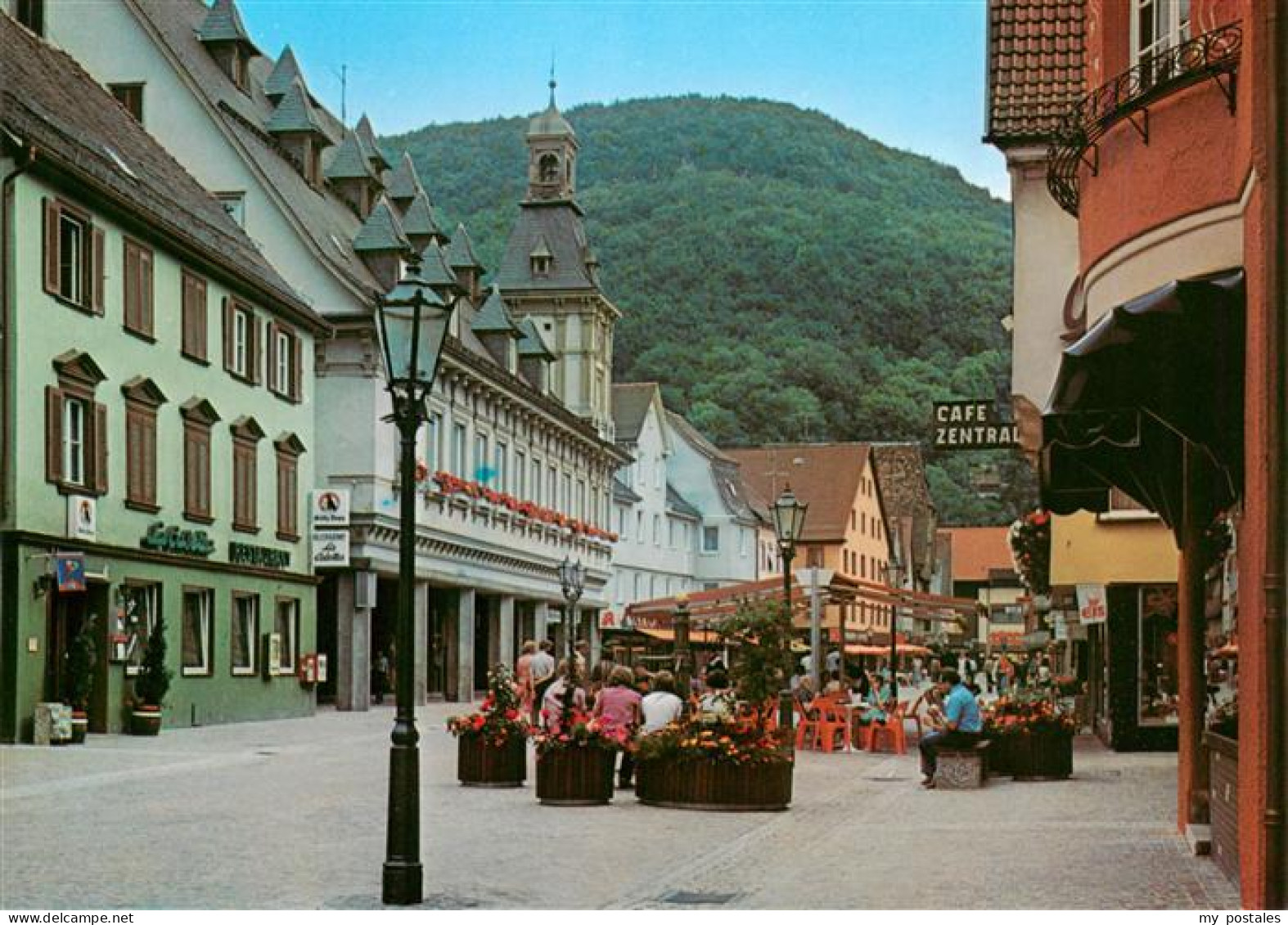 73877825 Geislingen  Steige Hauptstrasse Fussgaengerzone Mit Altem Rathaus  - Geislingen