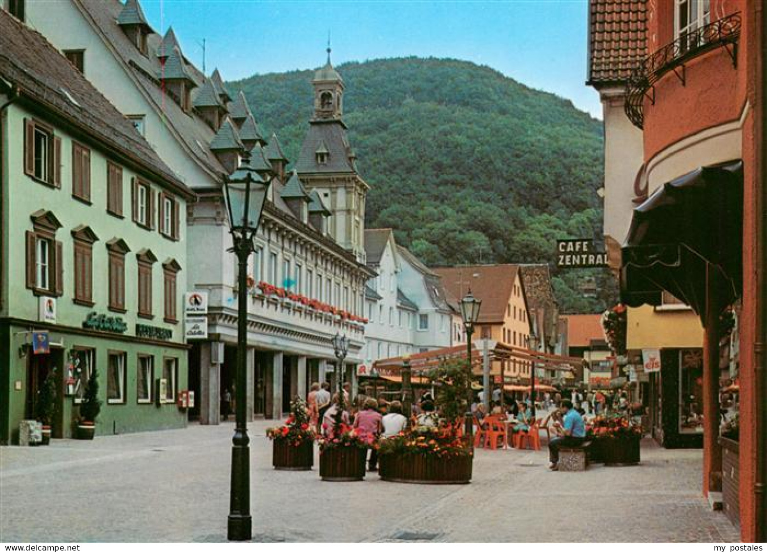 73877824 Geislingen  Steige Hauptstrasse Fussgaengerzone Mit Altem Rathaus  - Geislingen