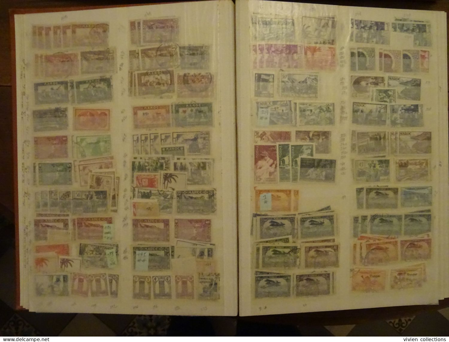 Collection colonies Algérie Maroc Tunisie complet (très rares manques) cote 10 000 € + classeurs doubles et indépendance