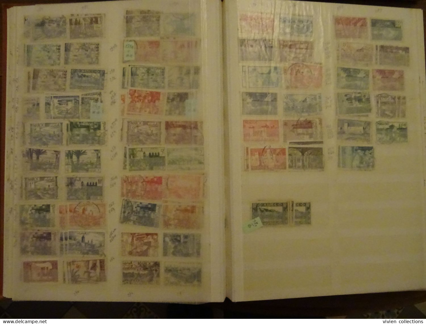 Collection colonies Algérie Maroc Tunisie complet (très rares manques) cote 10 000 € + classeurs doubles et indépendance