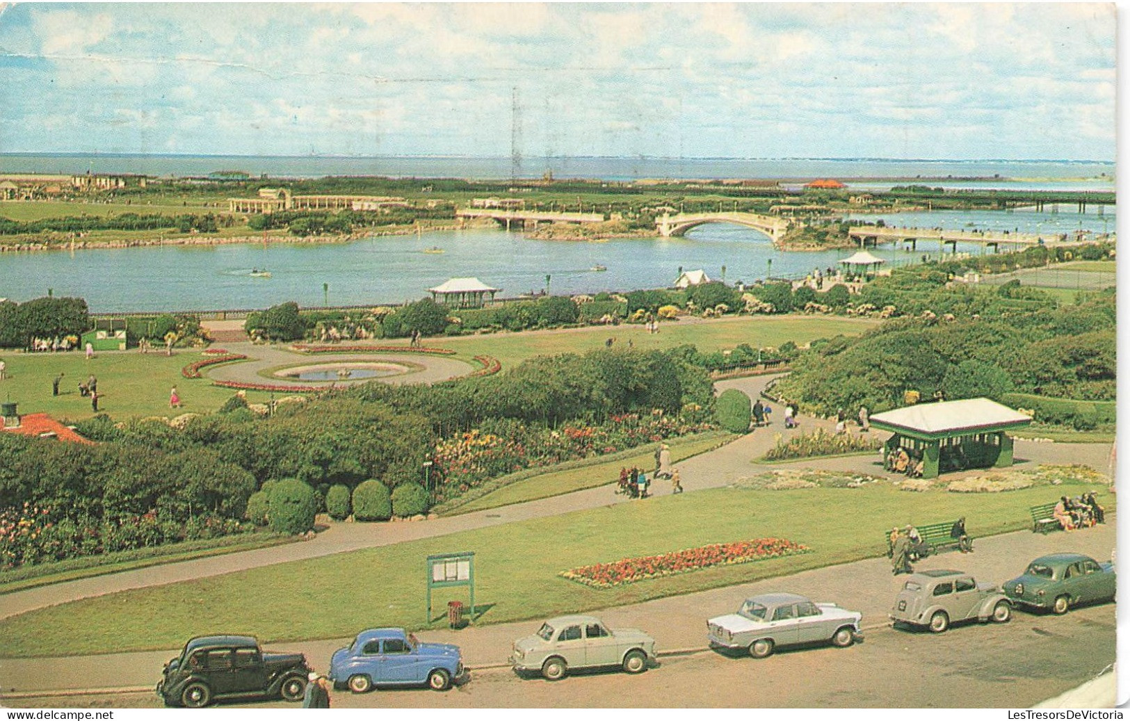 ROYAUME UNI - Southport - Promenade Gardens And Marine Lake - Colorisé - Carte Postale - Southport