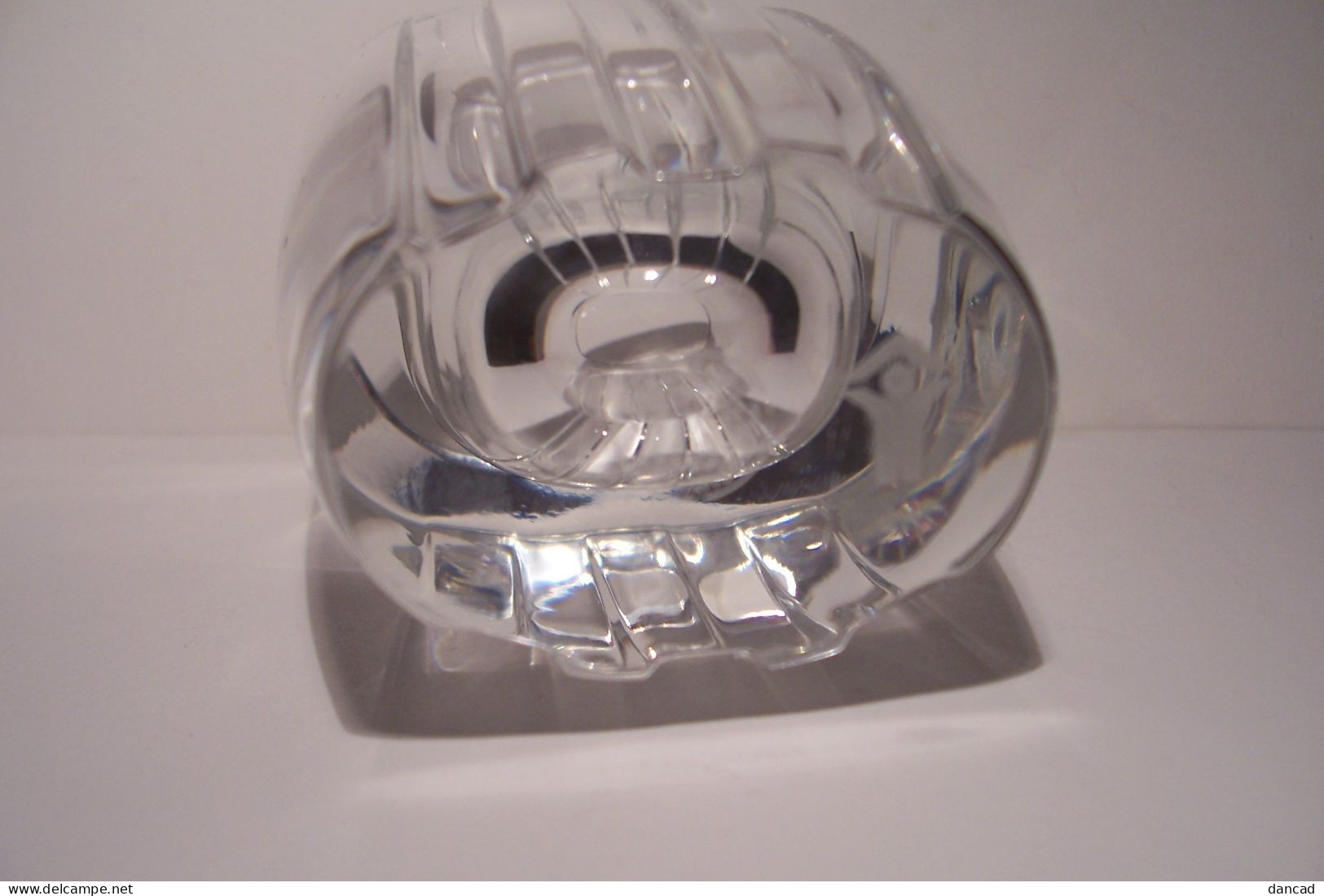 FAIENCERIE De  BACCARAT  - PETIT  VASE - - Glass & Crystal