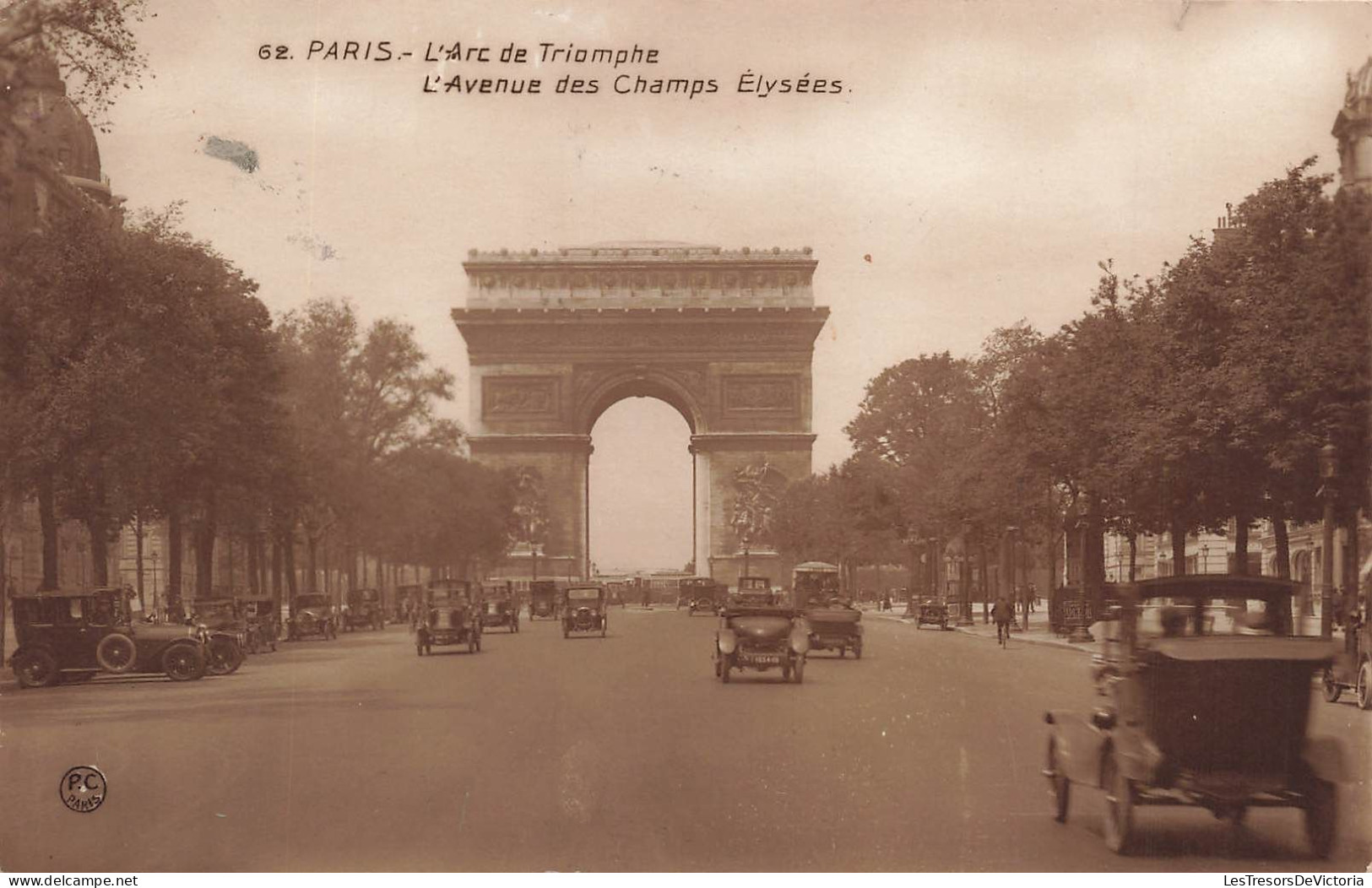 FRANCE - Paris - L'Arc De Triomphe - Vue Générale De L'avenue Des Champs Elysées - Carte Postale Ancienne - Arc De Triomphe