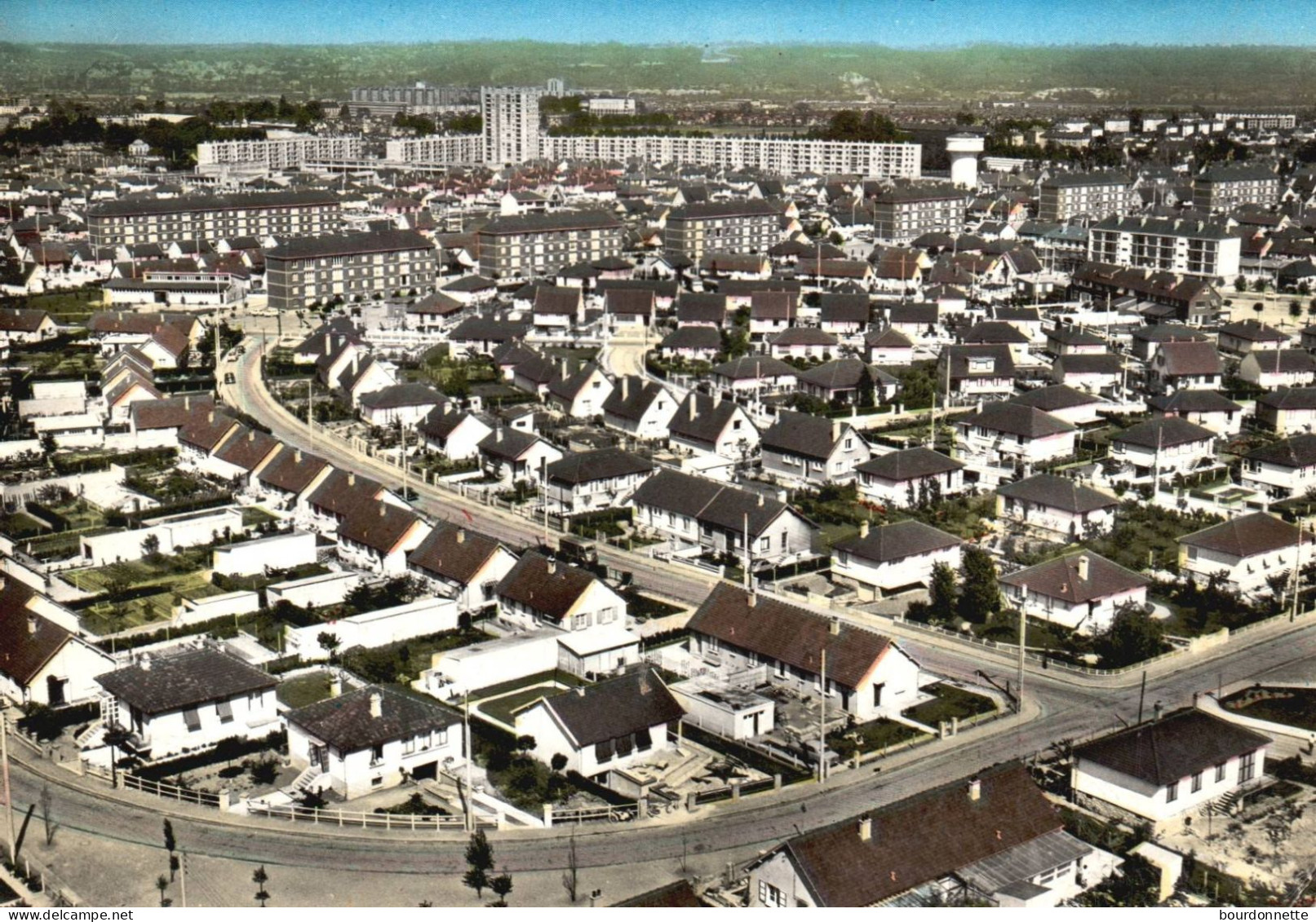 CPM - En Avion Au Dessus De Grand Quevilly -(Seine.Maritime)- - Le Grand-quevilly