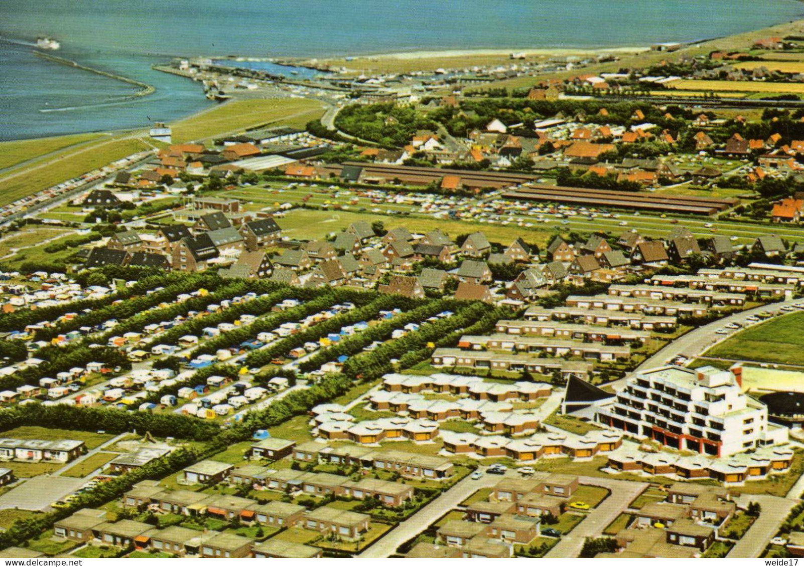 05456 - NORDEN-NORDDEICH - Blick Auf Den Campingplatz Und Die Feriendorfsiedlung - Norden