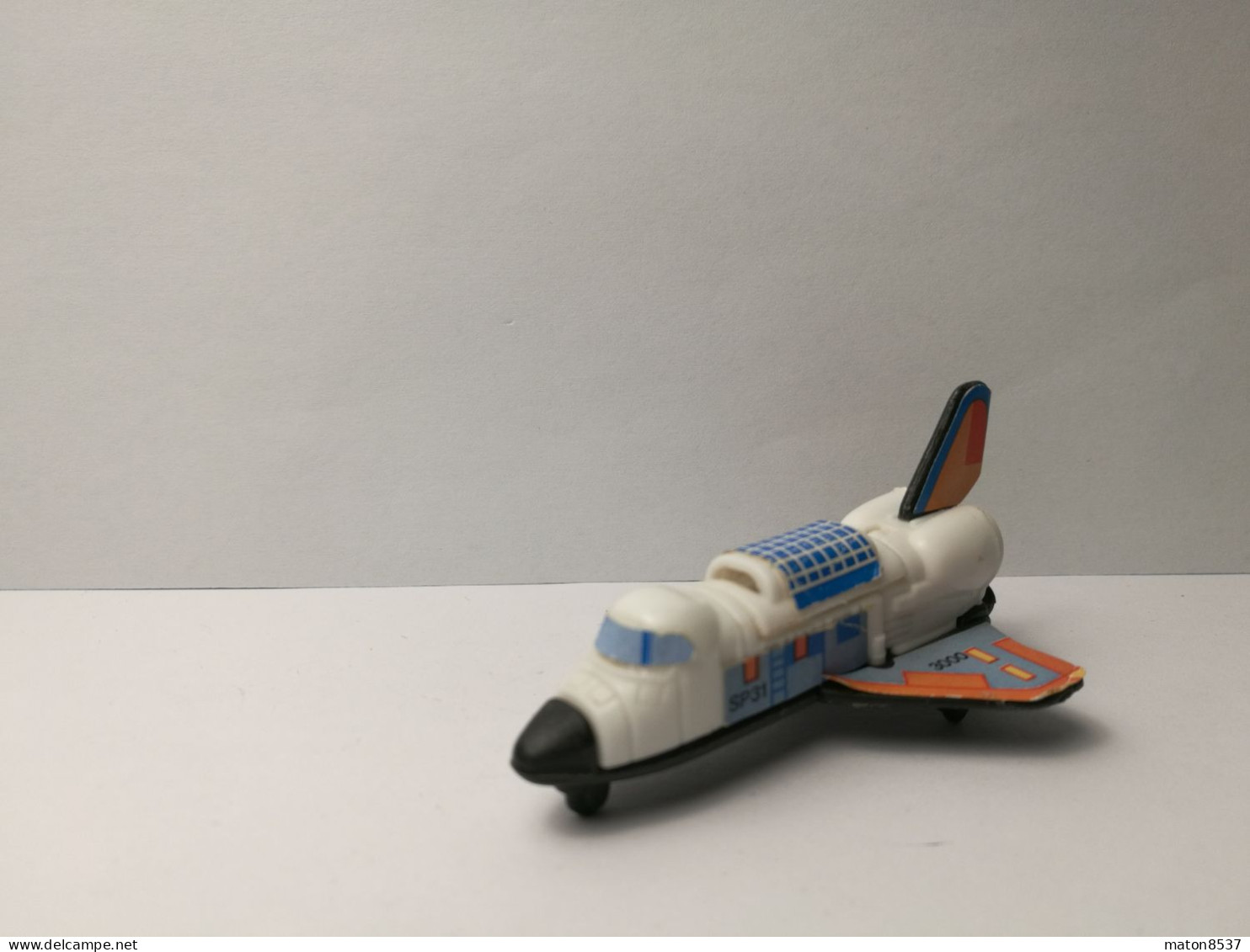 Kinder : K92 N70  Space Shuttle 1991 - Discovery - 1 - Montabili