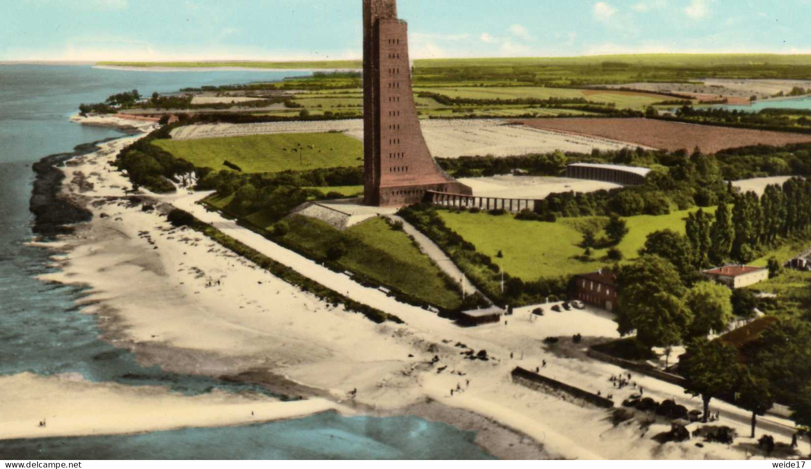 05472 - Ostseebad LABOE - Blick Auf Das Marine-Ehrenmal (1) - Laboe