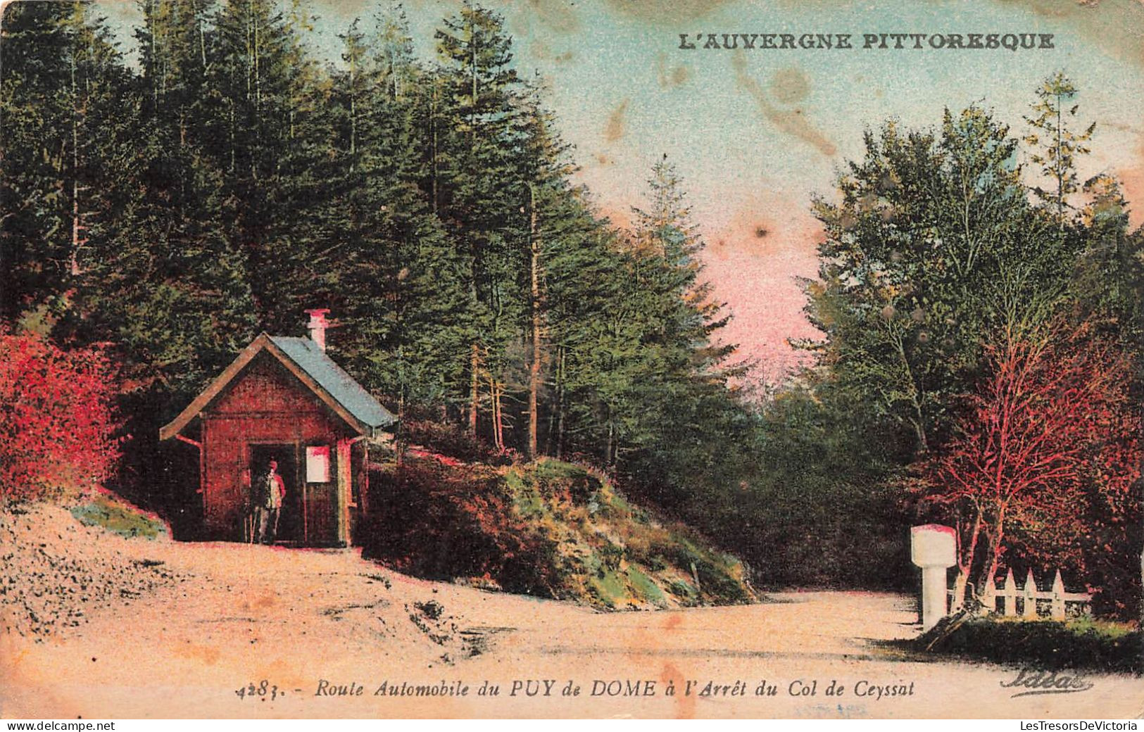 FRANCE - L'auvergne Pittoresque - Roule Automobile Du Puy De Dome à L'arrêt Du Col De Ceyssat - Carte Postale Ancienne - Clermont Ferrand