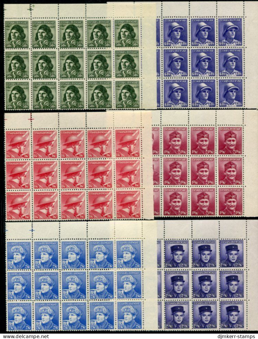 CZECHOSLOVAKIA 1945 Military Heroes  Blocks Of 15 MNH / **.  Michel 439-54 - Unused Stamps