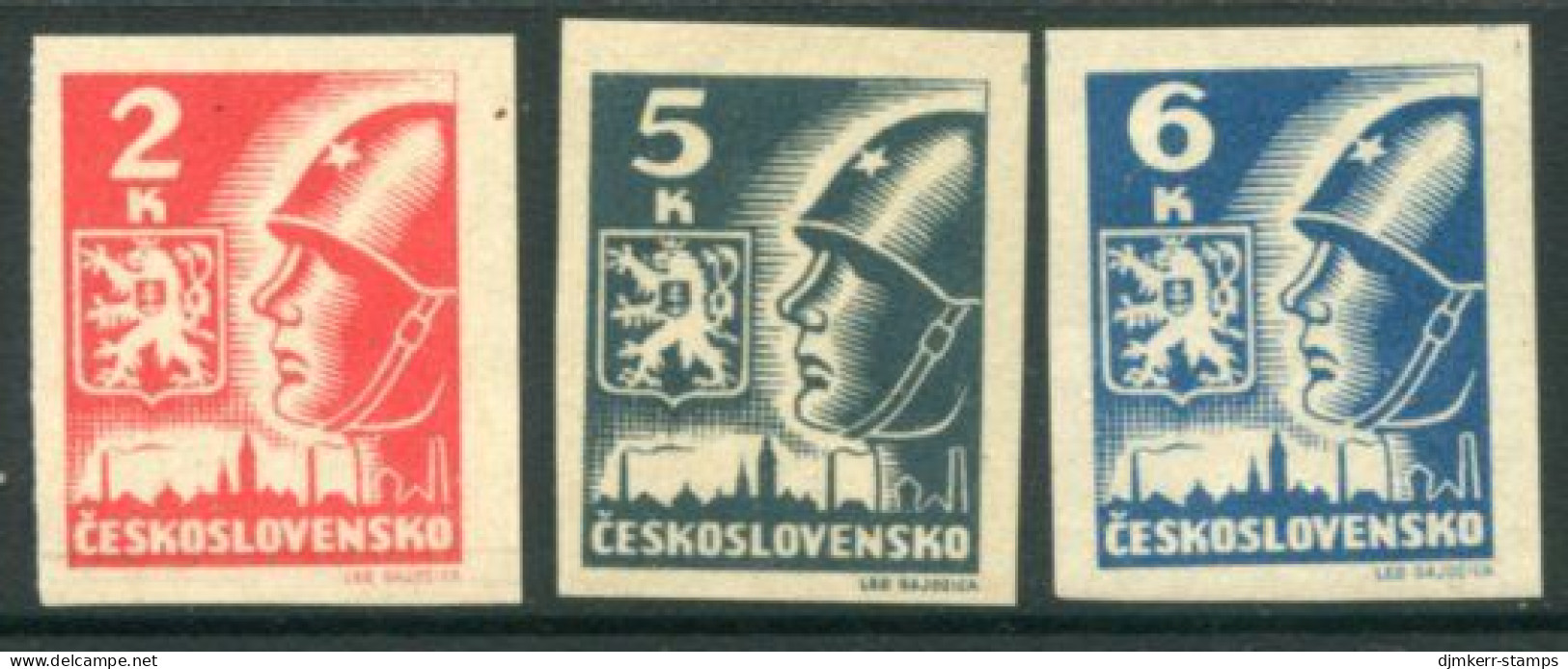 CZECHOSLOVAKIA 1945 First Kosice Issue  MNH / **.  Michel 408-10 - Unused Stamps