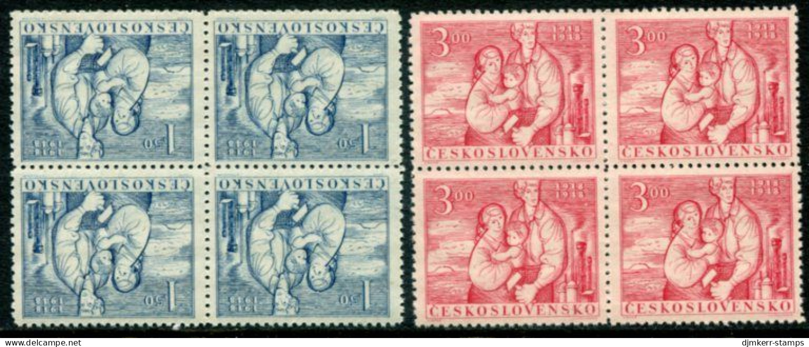 CZECHOSLOVAKIA 1948 Republic Anniversary Blocks Of 4 MNH / **.  Michel 550-51 - Unused Stamps