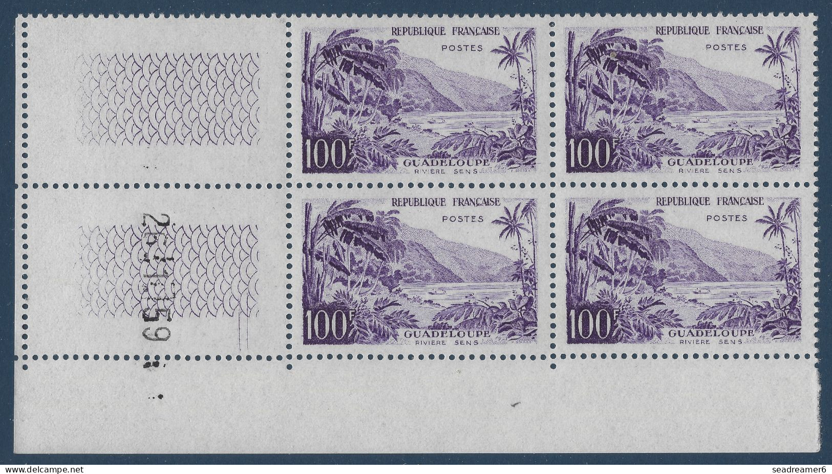 FRANCE N°1194** 100 FR Violet GUADELOUPE Bloc De 4 Coin Daté Du 26.01.59 Parfaite Fraicheur Cote Yvert : 175 € - 1950-1959