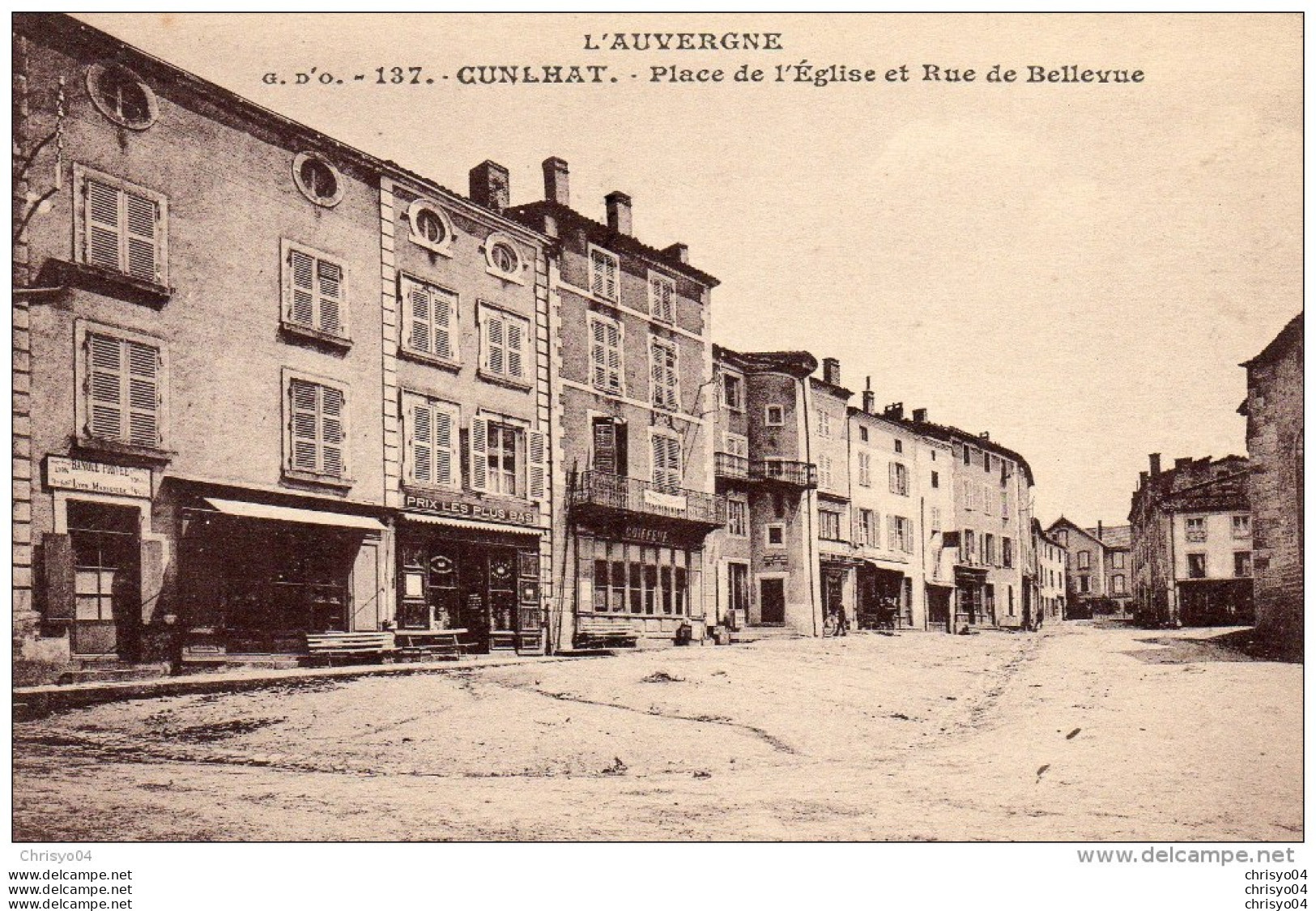 67Sm  63 Cunlhat Place De L'église Et Rue Bellevue Banque Privée Coiffeur - Cunlhat