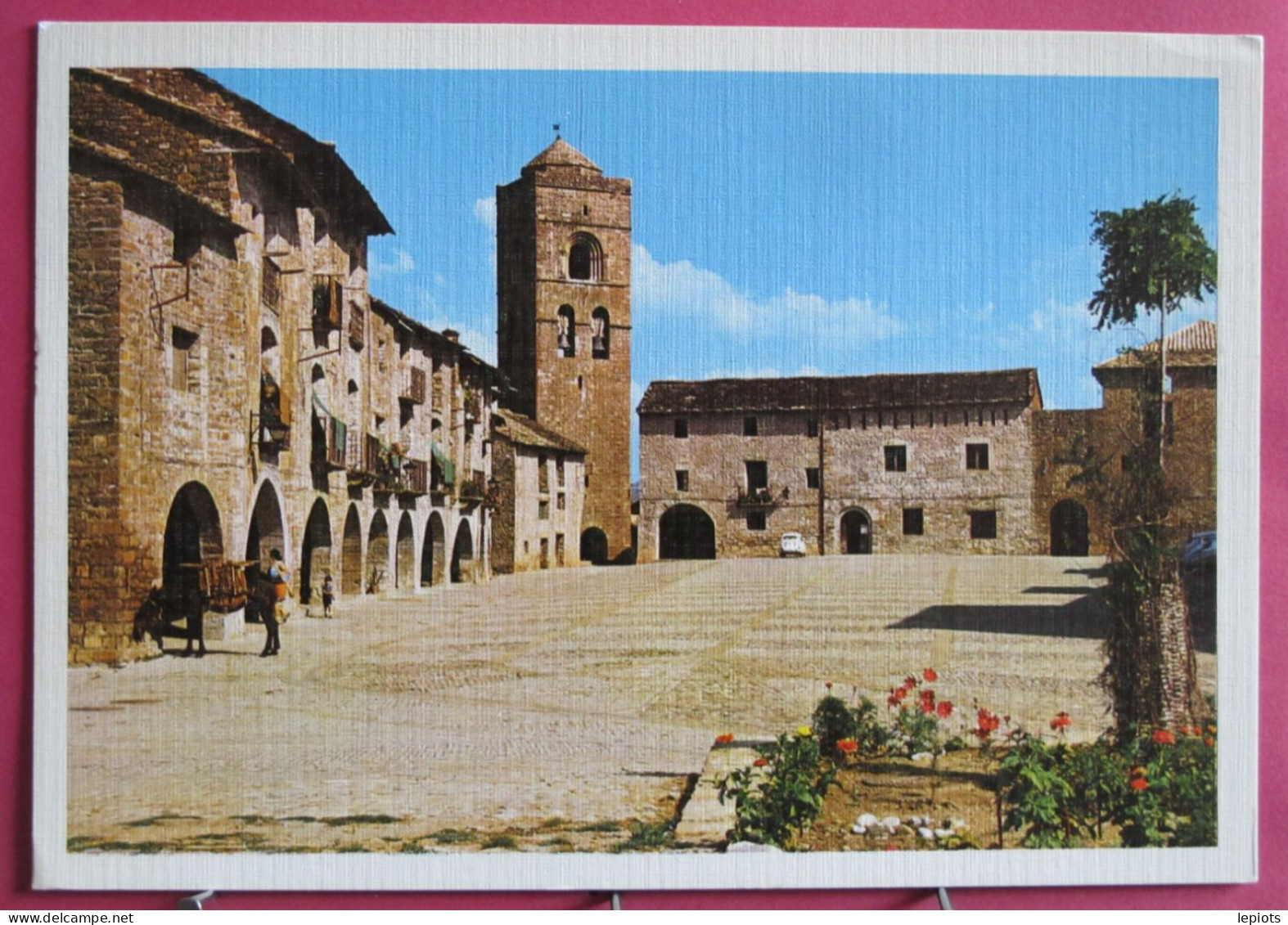 Espagne - Ainsa - Pirineo Aragones - Plaza De España - Huesca