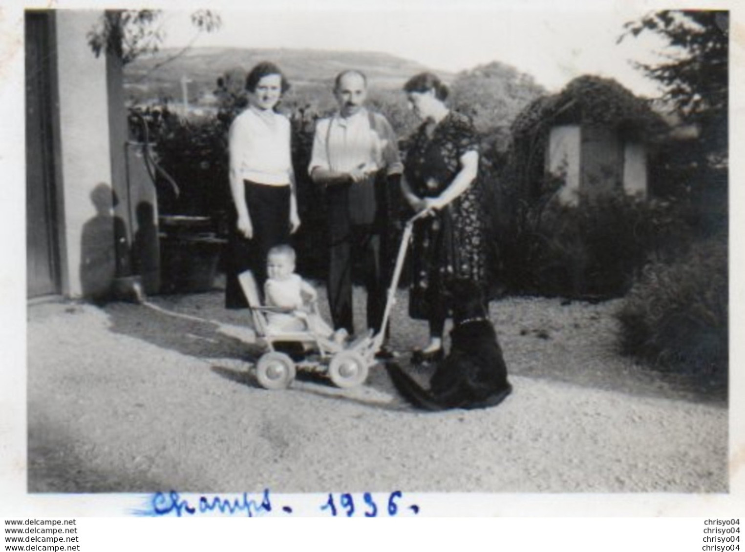 9-86Ve 89 Champs Sur Yonne Dans Une Allée De Jardin En 1936 - Champs Sur Yonne