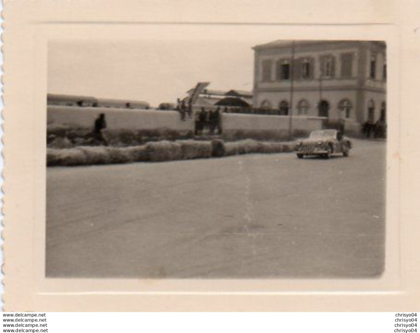 V648Pt  Photo Angola Moçamedes Course Automobile Tacot à Identifier En 1957 - Angola