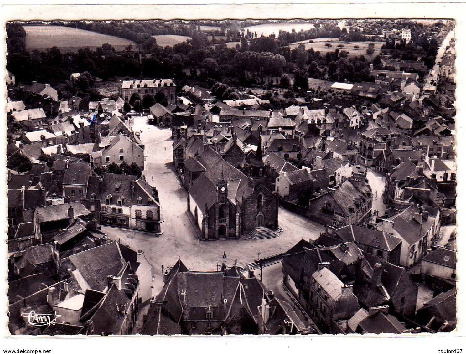 Locminé Vue Aérienne Le Centre Et L'Eglise - Locmine