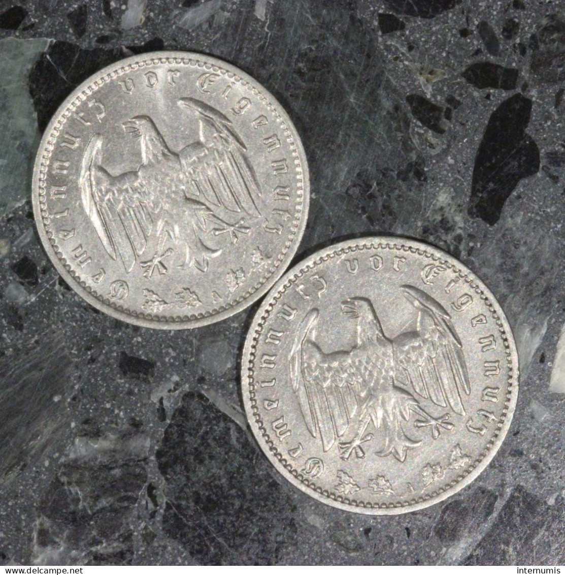 LOT (2) : 1 Mark 1935-A & 1937-A Allemagne / Germany, , 1 Reichsmark, 1935 & 1937, , Nickel, ,
KM# - Mezclas - Monedas