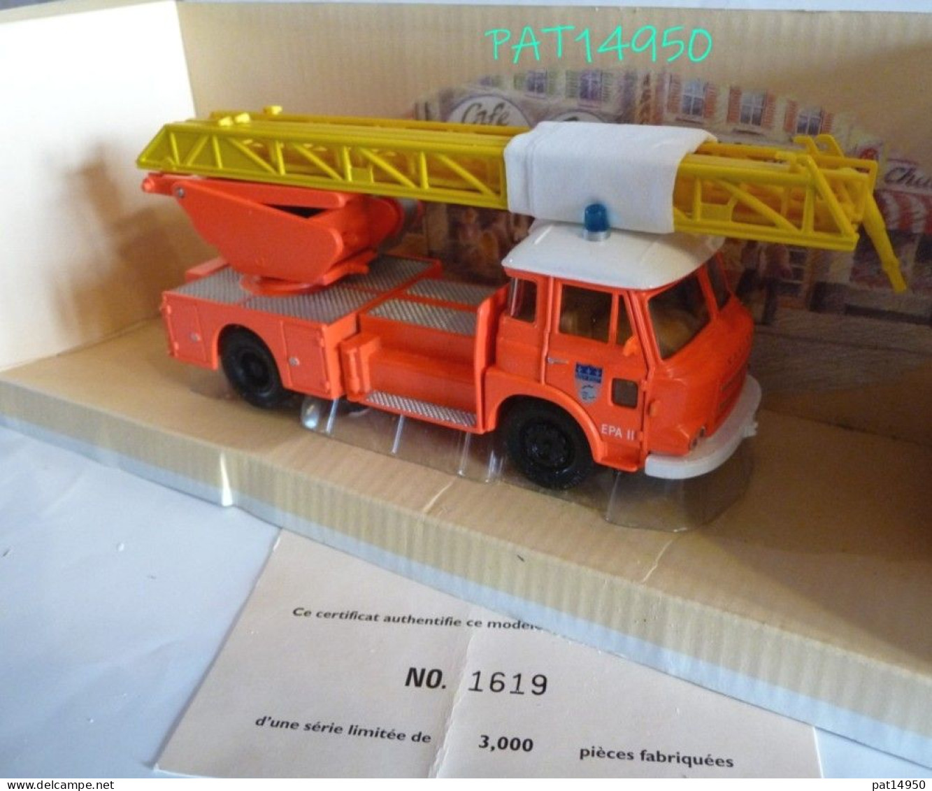 PAT14950 CAMION SAVIEM JL  GRANDE ECHELLE POMPIERS De MEAUX  -  CORGI HERITAGE 1/50 - Trucks, Buses & Construction