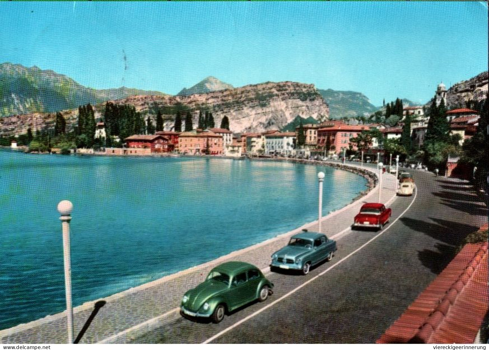 ! Modern Postcard, Torbole, Lago Di Garda, Cars, Auto, VW Käfer, Volkswagen - Voitures De Tourisme