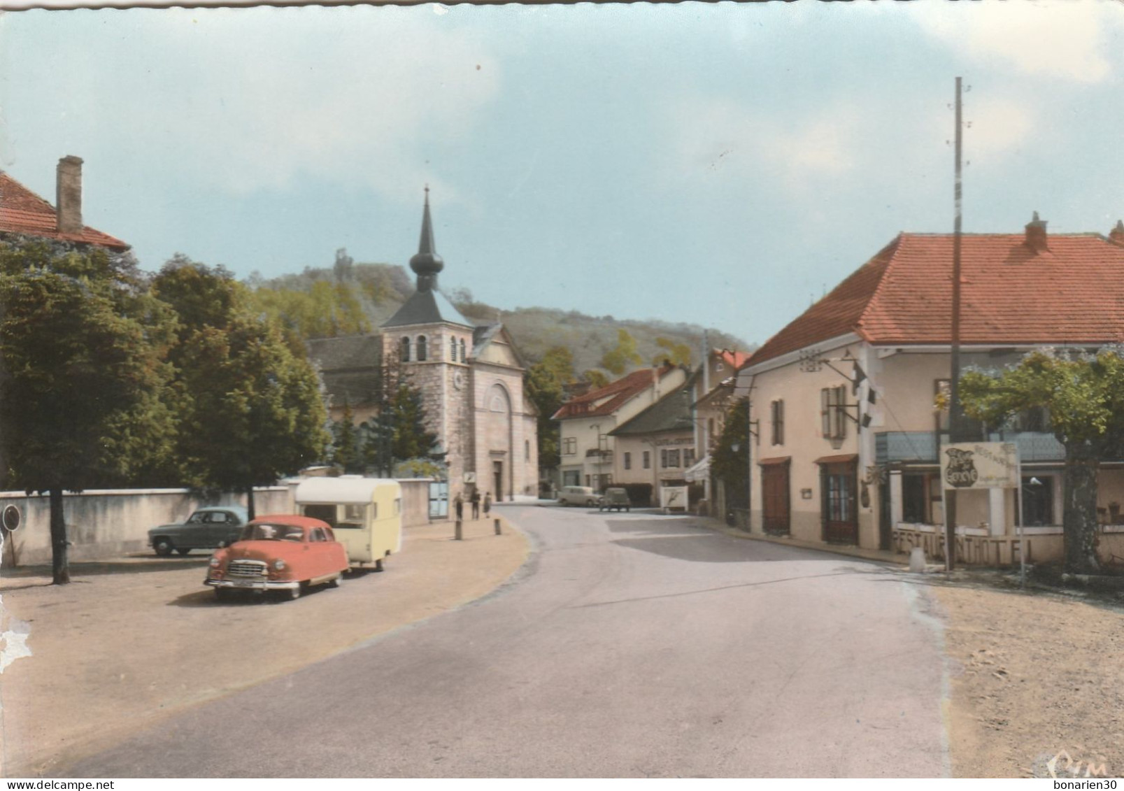 CPSM 74 FRANGY CENTRE DU PAYS AUTOS CARAVANE - Frangy