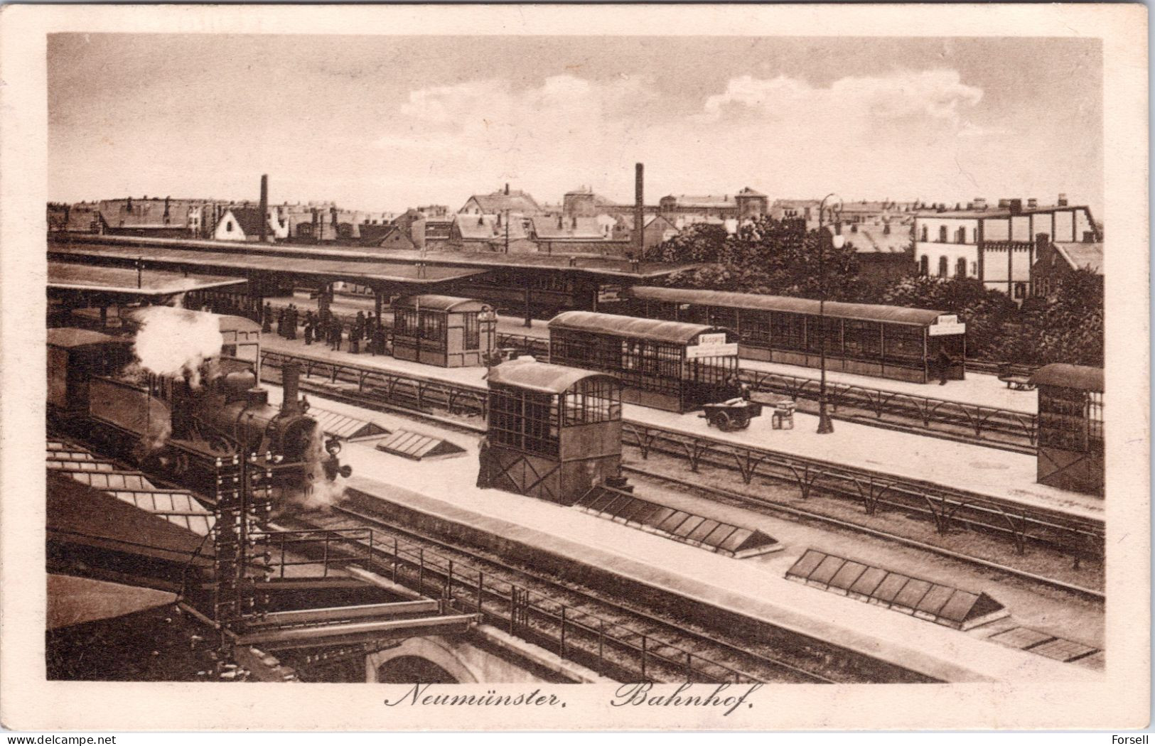 Neumünster Bahnhof (mit Dampflok) (Stempel: Schwerin 1916 , Feldpost ) - Neumünster