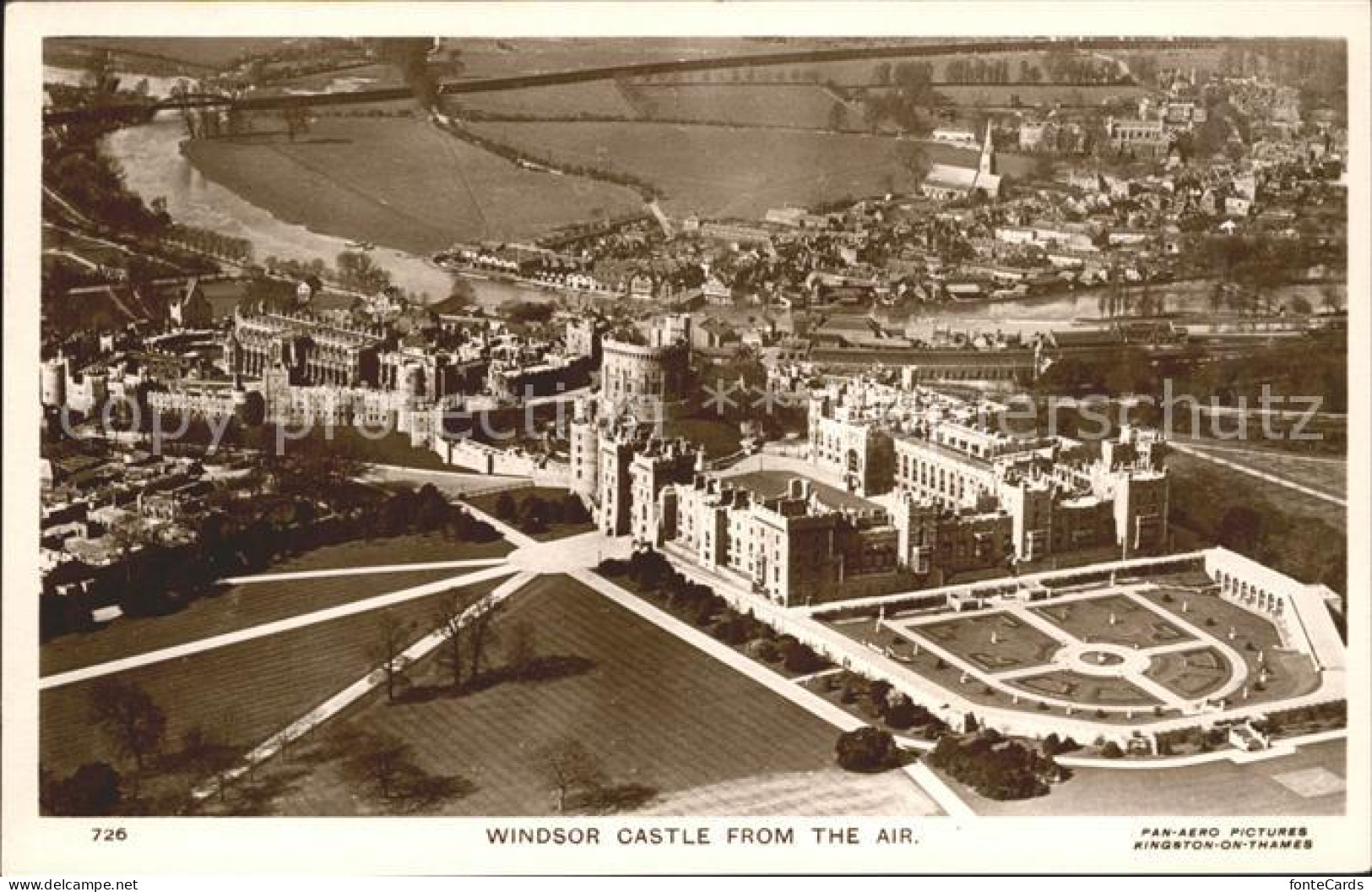 71988264 Windsor Berkshire Windsor Castle Fliegeraufnahme Windsor And Maidenhead - Altri & Non Classificati