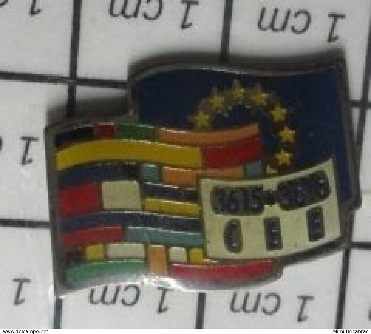 321 Pin's Pins : BEAU ET RARE / INFORMATIQUE / 3615 3616 CEE DRAPEAUX EUROPE - Informática