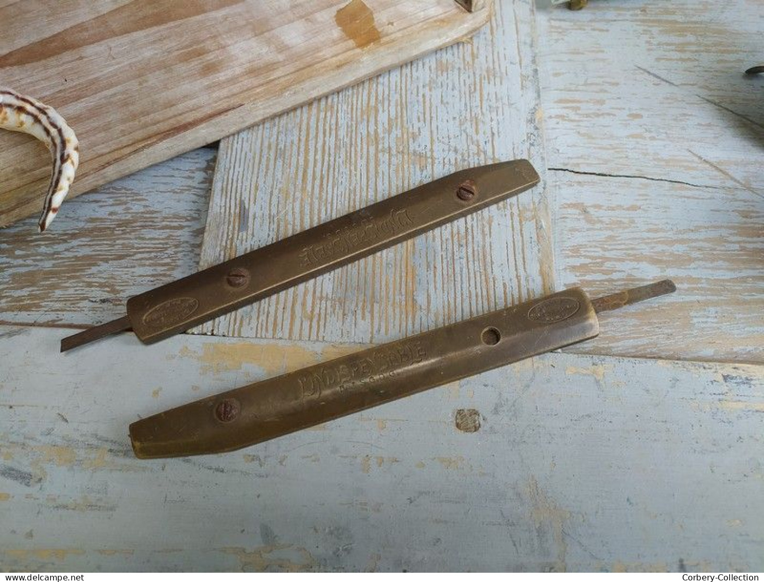 Anciens Outils Couteaux à Cuir L'Indispensable Bourrelier Bourrellerie - Herramientas Antiguas