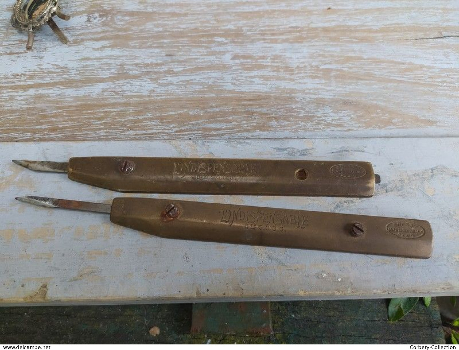 Anciens Outils Couteaux à Cuir L'Indispensable Bourrelier Bourrellerie
