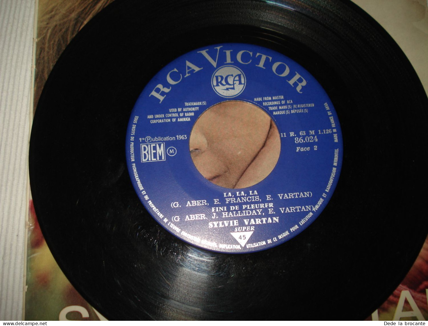 B13 / Sylvie Vartan – La La La - EP – RCA Victor – 86.024 M - Fr 1963  EX/VG+ - Spezialformate
