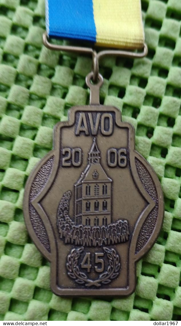 Medaille -  AVO Oudenbosch - 45 Jaar 2006.  -  Original Foto  !!  Medallion  Dutch - Other & Unclassified